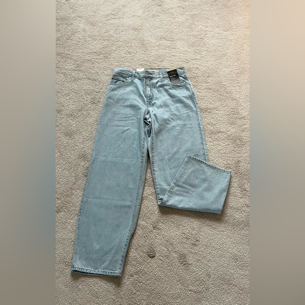 LEVI’S BAGGY DAD JEANS SIZE 26 - BRAND NEW WITH TAGS